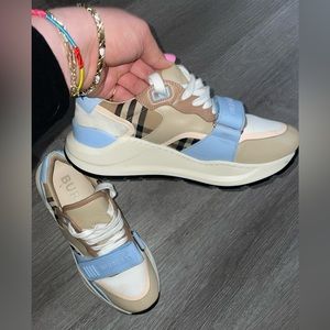 Burberry shoes